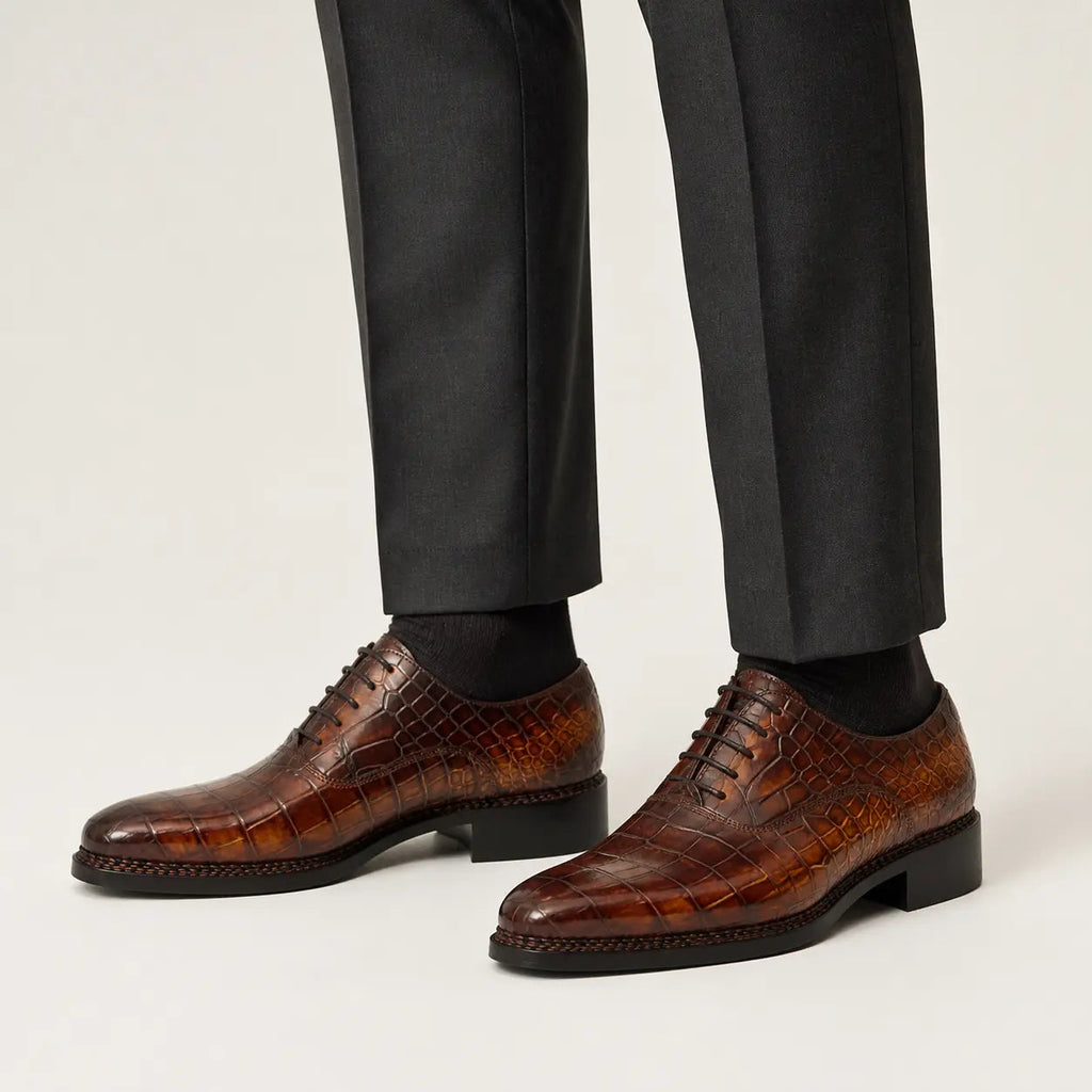 Shaded Brown Textured Plain-Toe Oxford Shoe